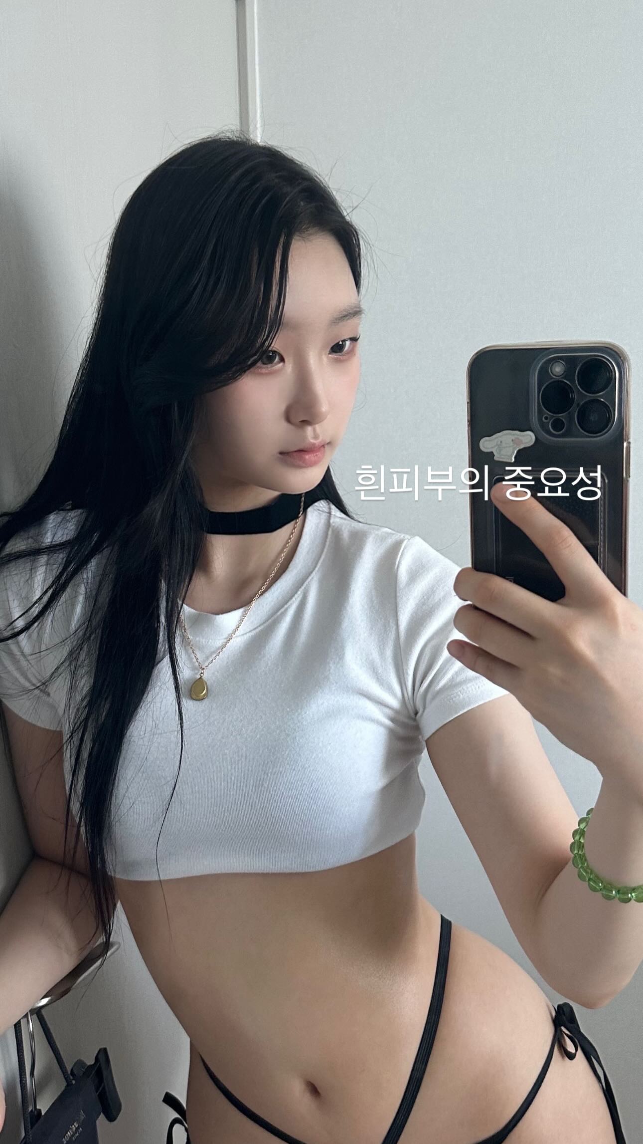 thumb-26ccc93e5f0a3c821bc6f23e414785aadbb9c78475cf2807f583d9d70d3fa4da_d5aa5db303_35c828342ff8f296889b95601a02953db798c8ebb4f97bf6543e8b56f8adeba4_800x1422.jpg